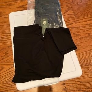 Set of two Thread 4 Thought reActive leggings in black